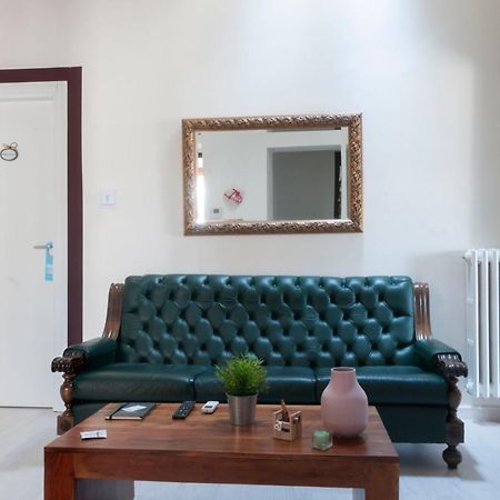 Bed and Breakfast Le Finestre Sulla Piazza Boiano Экстерьер фото