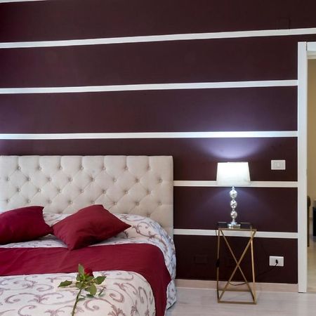 Bed and Breakfast Le Finestre Sulla Piazza Boiano Экстерьер фото